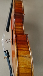 Violín 4/4 Hecho a Mano con Madera Sólida de Abeto y Arce, Sonido Rico, Estuche de Espuma de Alta Calidad - Product Image 2