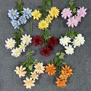 Bouquet de fleurs artificielles Dahlia à quatre têtes, couleurs mélangées, en soie, décorations de mariage, ornements finis, vente en gros - Product Image 2