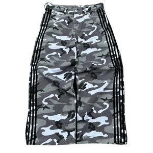 กางเกงขายส่งคุณภาพสูง ผ้าฝ้ายทวิลลายพราง 100% กางเกงทรงหลวมสไตล์สตรีทแวร์แฟชั่นโอเวอร์ไซส์สำหรับผู้ชาย กางเกงยีนส์แทร็ค - Product Image 4