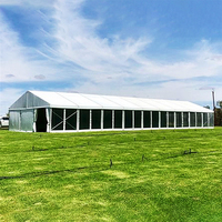 Grande tente de luxe blanche pour mariage et fête avec structure en aluminium, double couche, toutes saisons, résistante au vent et à la pluie pour événements en plein air