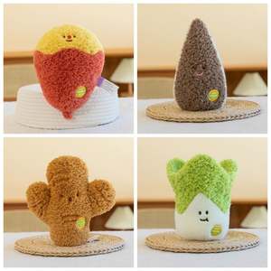 Nuevo Llavero de Peluche de Frutas y Verduras de Dibujos Animados Súper Suaves, Juguetes Ecológicos y Duraderos - Product Image 4