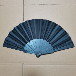 พัดลมมือถือพลาสติกแบบพับได้สำหรับงานแต่งงานและโปรโมชั่น - Product Image 2