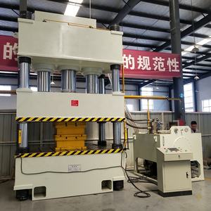 Presse hydraulique <span class=keywords><strong>isotherme</strong></span> à quatre colonnes de 1000 tonnes, à commande automatique par PLC, pour le forgeage d'alliages de titane - Product Image 2