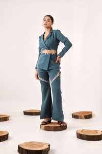 Conjunto de dos piezas con corte azul para mujer, conjunto elegante de dos piezas con diseño moderno, estilo moderno, ajuste cómodo para fiesta. - Product Image 6