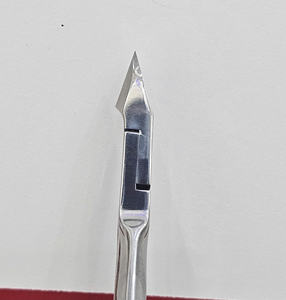 Alicates de Acero Inoxidable de Alta Resistencia, Cortacutículas de Precisión para Uso Profesional en Salones de Belleza - Product Image 6