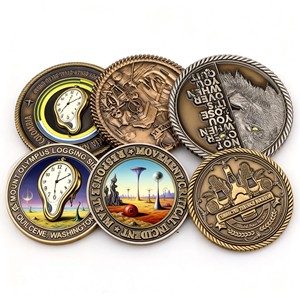 Monete Commemorative in Stile Surrealista Dali, Placcate in Bronzo, per Amanti dell'Arte e Collezioni Surrealistiche con Immagini di Orologi che si Sciogliono - Product Image 1