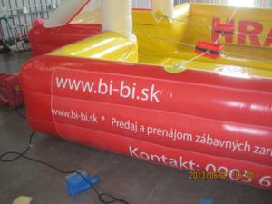 Terrain de football gonflable pour location commerciale en extérieur lors de fêtes - Product Image 4