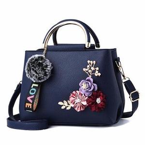 Fabricants en gros de sacs pour femmes de haute qualité, sacs à main tendance pour femmes avec fleurs - Product Image 4