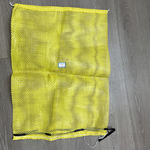 Sac en filet Raschel en plastique respirant 60*90cm pour l'emballage du bois de chauffage, des fruits, des légumes, de l'ail et des oignons - Product Image 3