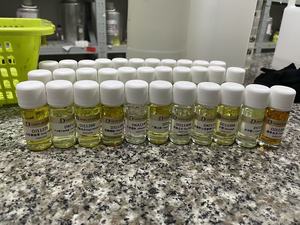 Olio Profumato Concentrato di Lusso Francese all'Ingrosso, Fragranza di Marca, Olio Profumato Designer a Base di Olio 10ml - Product Image 2