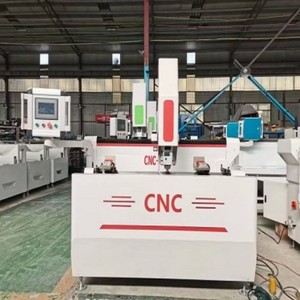 Máquina CNC de Perforación y Fresado para Perfiles de Ventanas/Puertas de UPVC a Buenos Precios - Product Image 2