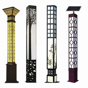 Lampadaire LED d'extérieur pour jardin, corps en aluminium, IP66 résistant aux intempéries, lumière blanche neutre 2700K, contrôle par capteur, alimentation solaire, 144 faisceaux - Product Image 2