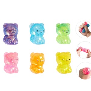 ของเล่นบีบ TPR รูปหมี ดีไซน์ใหม่จาก Gl Wholesale ของเล่นบีบคลายเครียด ลูกบอลบีบมอลโทส ของเล่นเสริมพัฒนาการประสาทสัมผัส ของเล่นก้อนน้ำแข็งกลิตเตอร์ - Product Image 4