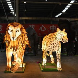 Lanterne de <span class=keywords><strong>parc</strong></span> d'attractions personnalisée avec lumières pour événements nocturnes en extérieur et en intérieur, décoration lumineuse, lanternes sur <span class=keywords><strong>le</strong></span> thème des animaux - Product Image 5