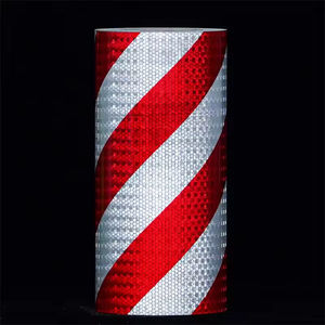 เทปกันลื่นอุตสาหกรรม ชั้นยึดเกาะแข็งแรง สำหรับพื้นที่ทำงาน โรงงาน บริเวณขนถ่ายสินค้า และทางเดินที่ใช้งานหนัก - Product Image 5