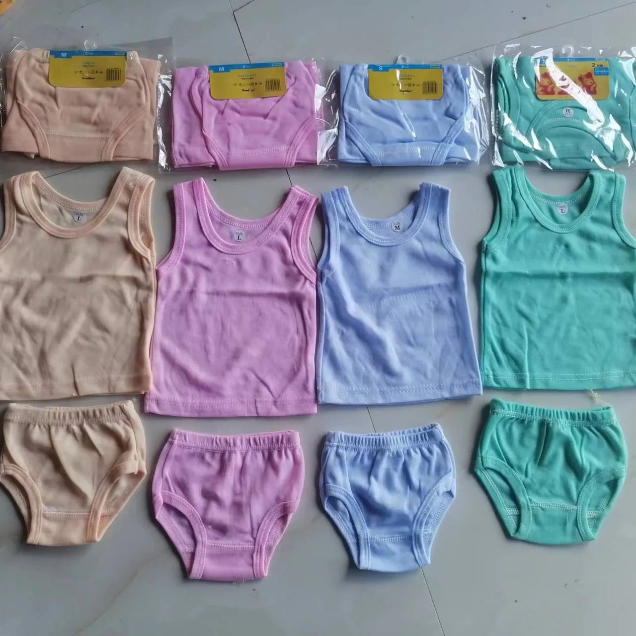 Conjunto de chaleco y pantalones cortos para bebé Export Africa