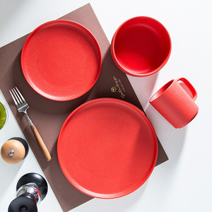 Red 16-Piece Ceramic Tableware <b>Set</b> Dishwasher Safe Porcelain Material for Weddings Parties Picnics for <b>Restaurants</b> - Product Image 3