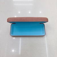 Logo personnalisé imprimé coque rigide PU étui à lunettes grande taille boîte de lunettes de soleil boîte en fer optique étui à lunettes produit de genre