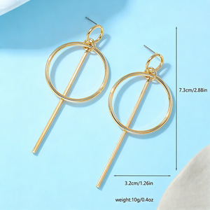 Orecchini pendenti semplici in metallo rotondo per donna, gioielli alla moda a cerchio. - Product Image 3