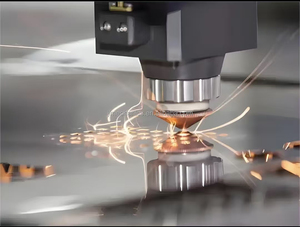 Découpeuse laser CNC haute précision pour acier inoxydable, carbone, aluminium, fonctionnement stable, machine laser à fibre avec certification CE - Product Image 2