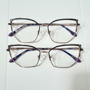 กรอบแว่นตาโลหะขายส่งแบบคละรุ่น คอลเลคชั่นใหม่ปี <span class=keywords><strong>2026</strong></span> แฟชั่นคลาสสิก แว่นตาโลหะพร้อมส่งทันที สำหรับทุกเพศ - Product Image 4