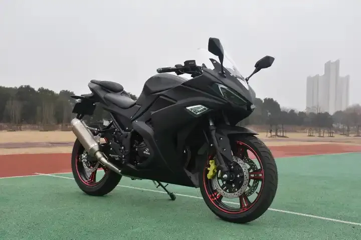 Venta caliente de China motocicleta deportiva personalizada 5000W 8000W motocicleta de doble cilindro motocicletas de carreras en ventas