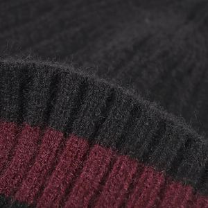 Custom logo <b>Beanie</b> <b>Hats</b> Unisex Short Skull Cap High Quality Winter Outdoor Designer Knitted <b>Hat</b> Warmth Stripes Pattern - Product Image 2