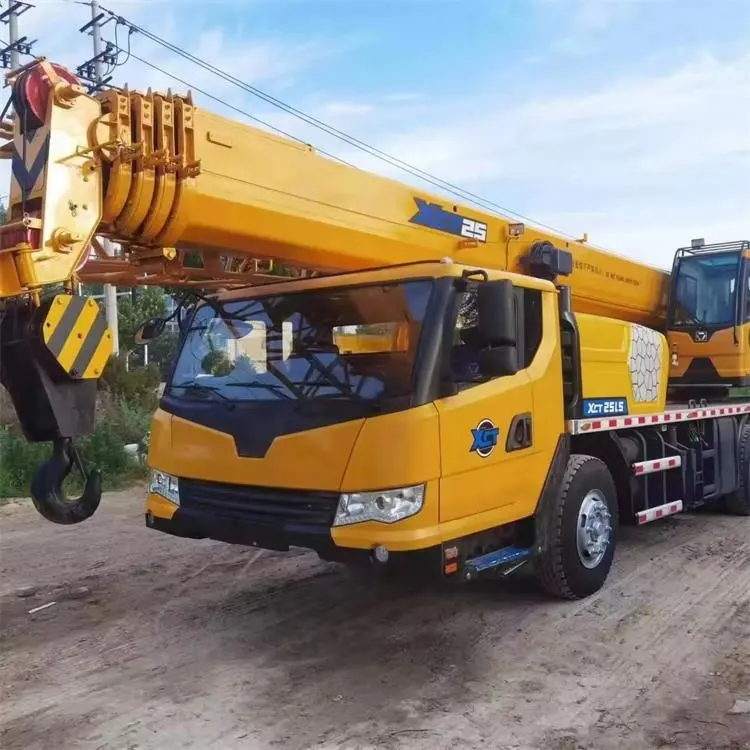 2022 Year Used Mobile Cranes Telescoping Boom XCT25 25ton Truck Crane For Sale