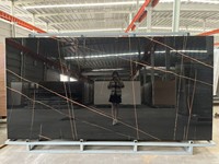 Matériau de plan de travail en pierre frittée imperméable au design moderne, économe en énergie, pour chambre, salon, couloir et usage extérieur