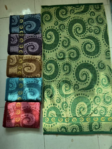 Telo Mare Jacquard Floreale Vintage Multicolore Grande Morbido per Spiaggia e Piscina - Vendita all'Ingrosso - Product Image 6