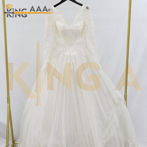 Robe Deluxe <span class=keywords><strong>Vêtements</strong></span> d'occasion 100kg par balle Robe <span class=keywords><strong>de</strong></span> mariage pour dames <span class=keywords><strong>de</strong></span> <span class=keywords><strong>seconde</strong></span> <span class=keywords><strong>main</strong></span> - Product Image 2