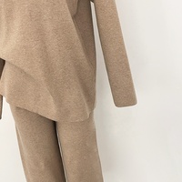 Veste en Laine et Fourrure de Renard Ensemble 2 Pièces avec Col Amovible en Grande Fourrure – Manteau Polyvalent Décontracté Prêt pour le Bureau