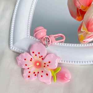Llaveros con Colgantes de Flores de Durazno para Decorar Mochilas Escolares y Accesorios de Bricolaje - Product Image 4
