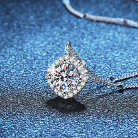 Collier pendentif carré en moissanite tendance et luxueux en argent sterling 925 XL125, bijoux pour femmes