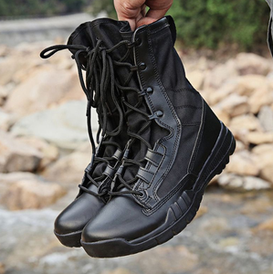 รองเท้าบูททะเลทราย TSB1102 รุ่นโปรโมชั่นพิเศษ น้ำหนักเบา ผลิตจากหนังกลับสีน้ำตาลเข้มมาก รองเท้าบูททางยุทธวิธี หนังสีดำเงา - Product Image 6