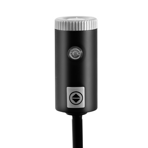 ร่มพับ 3 ตอนแบบกันลม สำหรับเดินทาง พร้อมไฟ LED อัตโนมัติ ดีไซน์พกพาสะดวก สายสะท้อนแสง ลายม้าลาย - Product Image 4