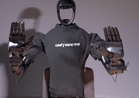 Mano Robótica Unitree Dex5 1, Inteligente, 22 Grados, 94 Sensores Táctiles, Mano Diestra para Robot Humanoide G1 R1 H1, Desarrollo