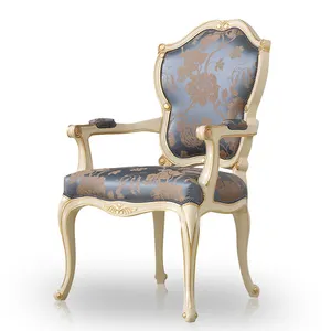Sedia da pranzo di lusso tessuto classico retrò con braccioli sedia da pranzo vintage in stile francese sedia imbottita mobili da tavola