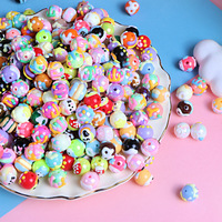 Nouvelles perles rondes peintes à la main, vente en gros, perles acryliques kawaii peintes à la main pour la fabrication de chaînes de téléphone portable