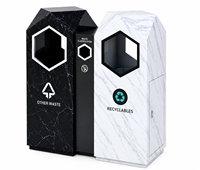 Poubelle de recyclage géométrique moderne à motif marbré en métal, bac à déchets au design personnalisé pour projet de bâtiment commercial