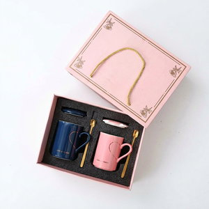 Tasses à thé en verre promotionnelles Mr & Mrs, mugs à café, ensemble cadeau pour couples - Saint-Valentin, logo personnalisable, impression sérigraphique - Product Image 1