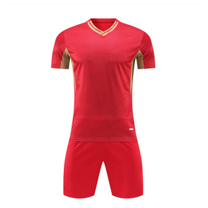 Uniformes de fútbol impresos con logotipo personalizado hecho de tela altamente elástica - Product Image 6