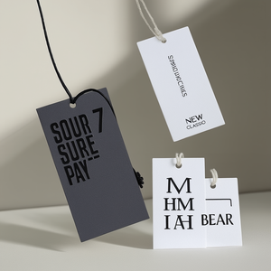 Tùy chỉnh kích thước Logo may treo Thẻ Nhãn quần áo <span class=keywords><strong>tag</strong></span> dập nổi UV Logo in giấy <span class=keywords><strong>tag</strong></span> với rửa hướng dẫn - Product Image 2