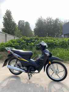 Boutique <span class=keywords><strong>Honda</strong></span> Mighty Modèles Populaires <span class=keywords><strong>Cub</strong></span> Bikes Essence Économie de Carburant <span class=keywords><strong>Street</strong></span> Car Populaire pour les Motos - Product Image 4