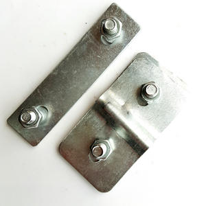 Soporte de montaje para cesta de bicicleta, de acero negro resistente, con tornillos y tuercas para instalación en el cuadro - Product Image 3