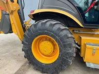 Chargeuse-pelleteuse sur pneus Caterpillar Cat420F/420E d'occasion, modèle 2023, 7 tonnes, 4x4, avec moteur et pompe 8500W