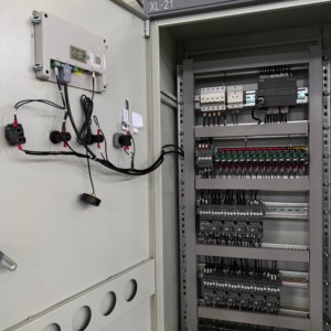 具有安全防护装置且兼容多种格式的耐用型托盘化包装机械手，适用于化学桶堆叠 - Product Image 5