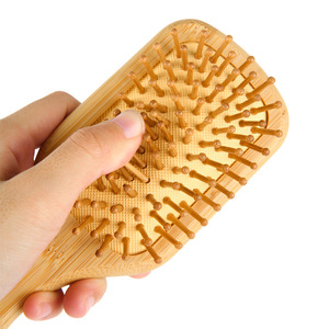 Peine de masaje para el cabello de bambú con diseño de cojín oblongo para peinado femenino - Product Image 3