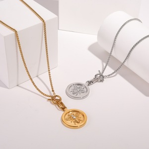 Collar con Colgante de Zirconia, Resistente al Agua, Chapado <span class=keywords><strong>en</strong></span> Oro, Cadena de Acero Inoxidable con Patrón de Abeja, Joyería Moderna <span class=keywords><strong>para</strong></span> Parejas, Unisex - Product Image 1