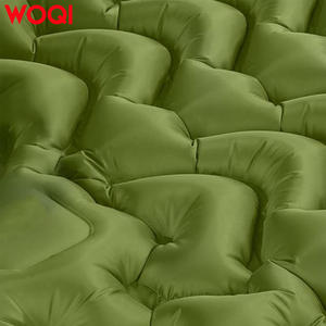 Colchón inflable para acampar Woqi Air de 190x65x7cm, 0.8kg, verde, de TPU, con bomba incorporada, plegable, para 1 persona - Product Image 1